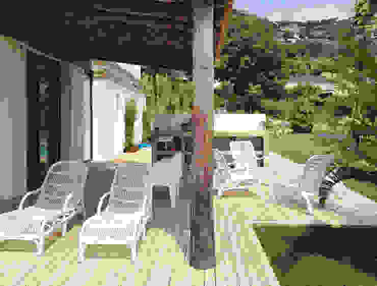 Terraza exterior | Casa A 08023 Architects Balcones y terrazas de estilo mediterráneo