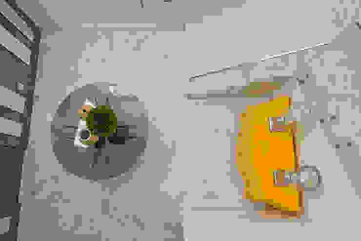 Corredores, halls e escadas clássicos por Samara Barbosa Arquitetura Clássico