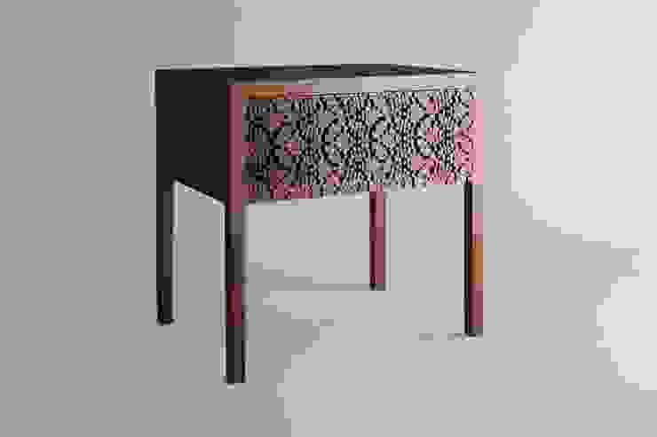 Shippo Tsunagi Desk & Sidetable Laszlo Beckett
