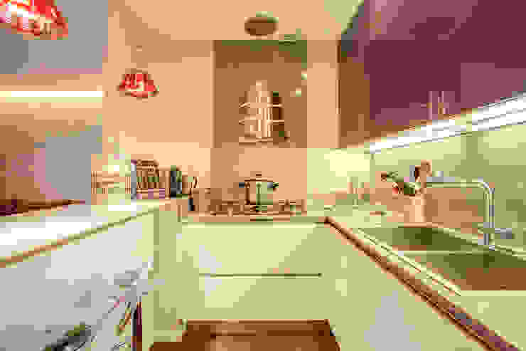 Moderne keukens van MOB ARCHITECTS Modern