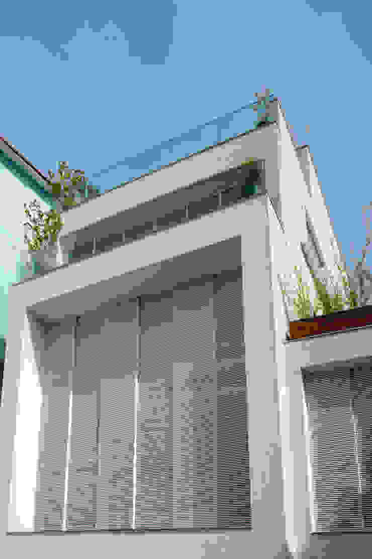 Residência Mirante Casas modernas por Gisele Taranto Arquitetura Moderno