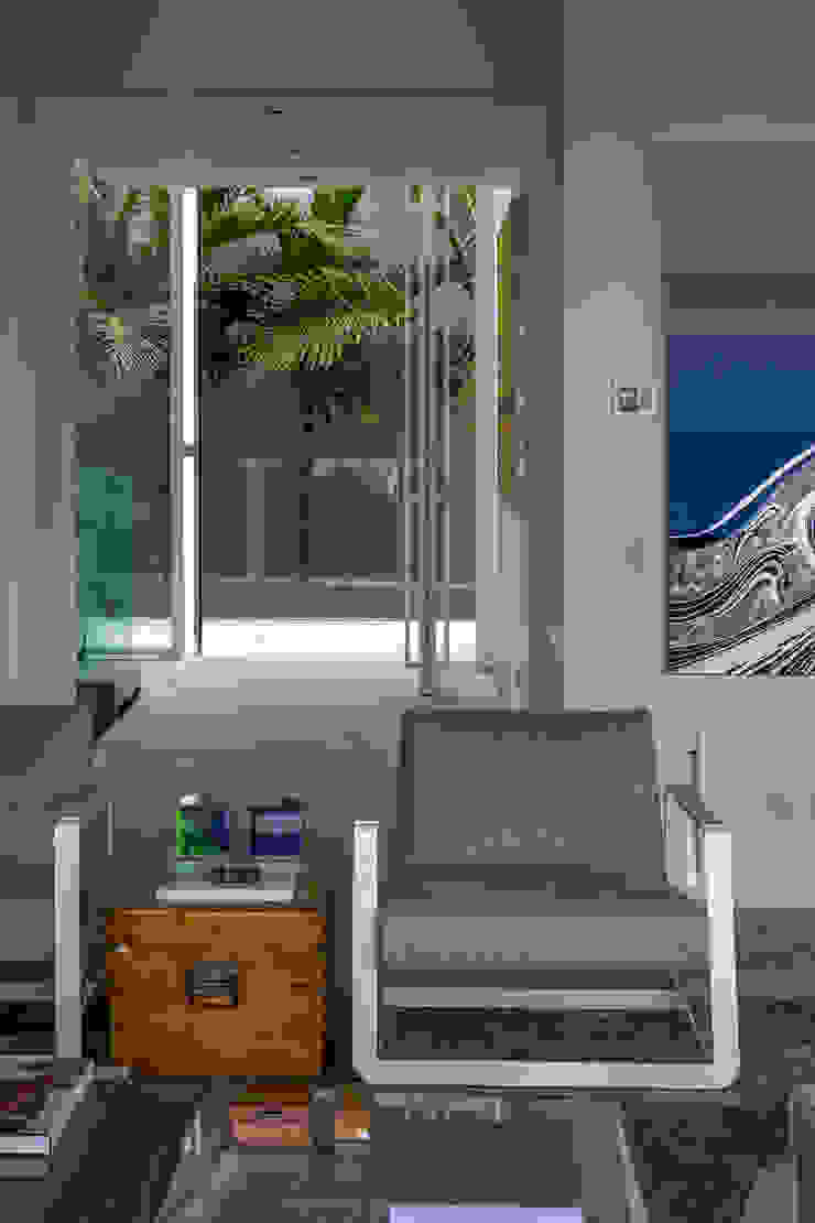 Residência Mirante Salas de estar modernas por Gisele Taranto Arquitetura Moderno