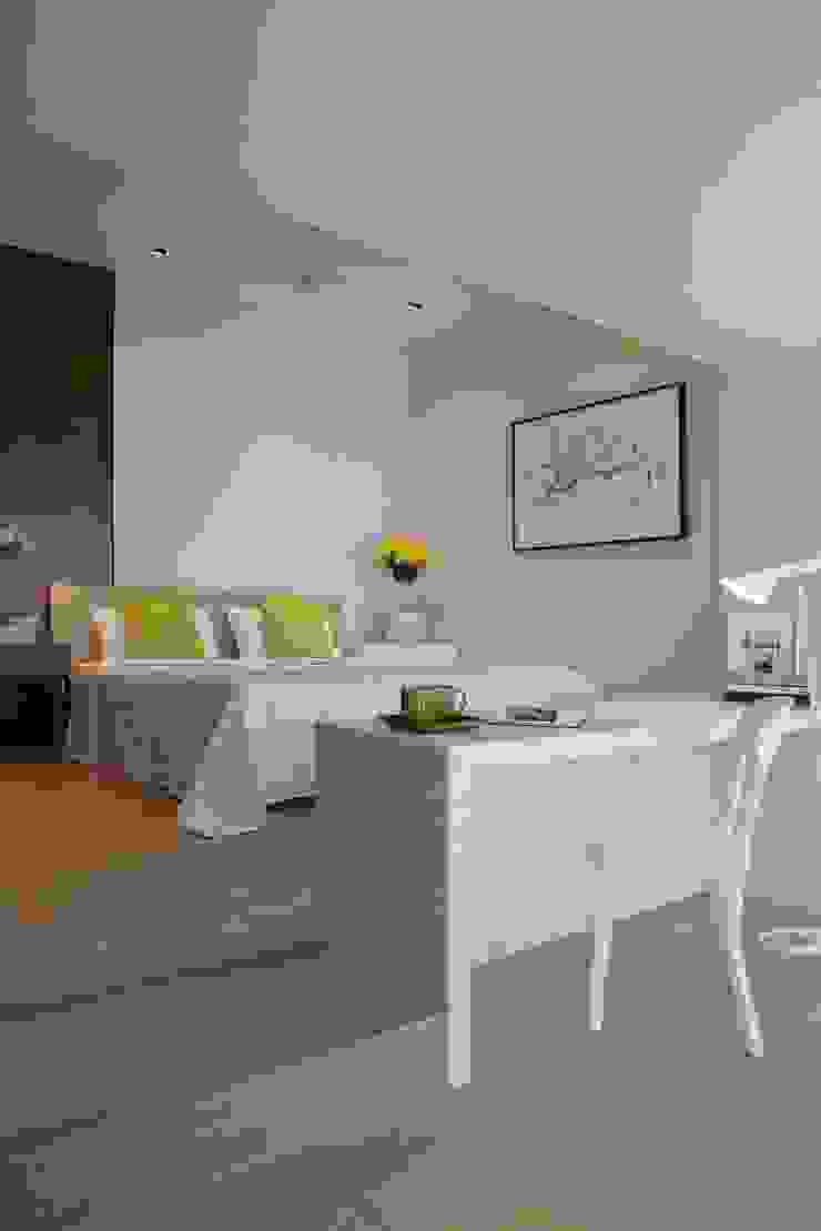 Apartment on Malabar hill1 von Rajiv Saini & Associates homify