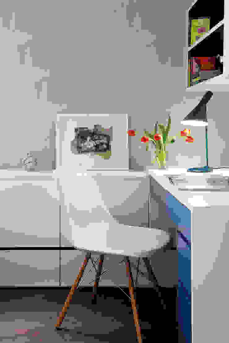 Shyam House Renovation Area-17 Architecture & Interiors Case moderne