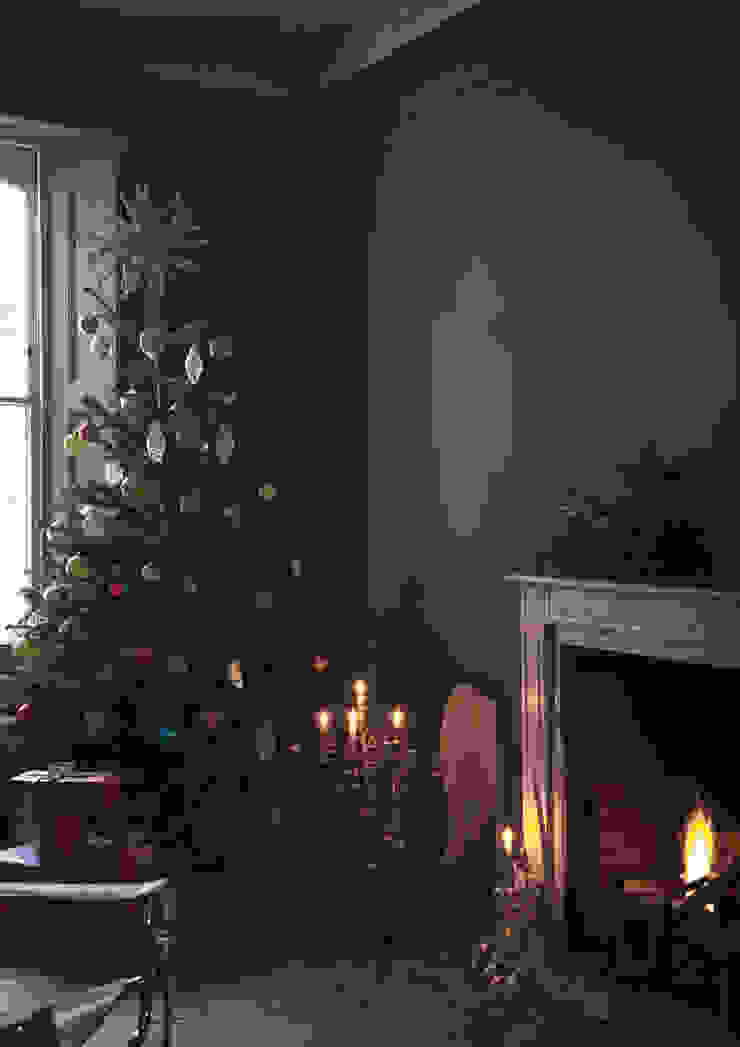 Christmas '14, Farrow & Ball Farrow & Ball Modern living room Fireplaces & accessories