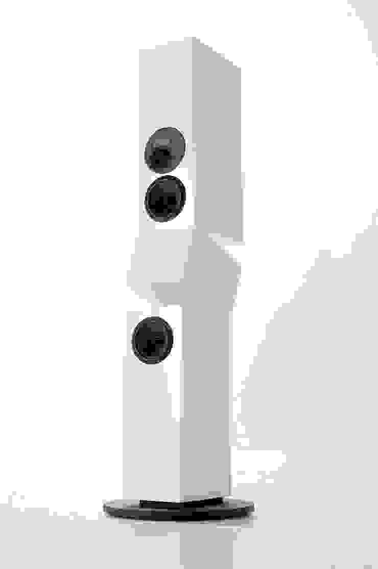 custom audio IMPACT 2.5, Kompatibel Design Kompatibel Design Minimalistischer Multimedia-Raum Elektronik