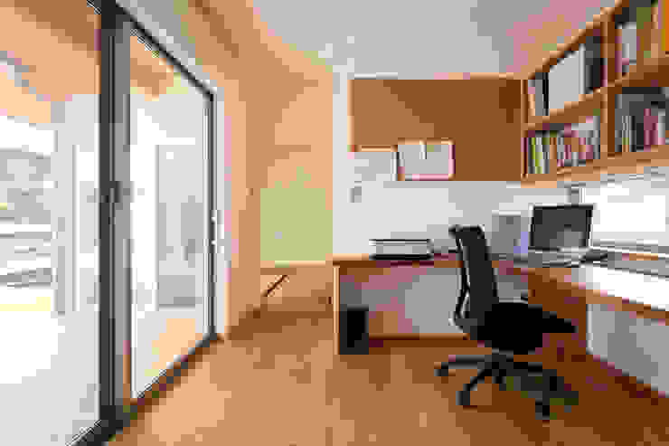 ゆったりとした書斎と癒しの和モダン住宅 Homify