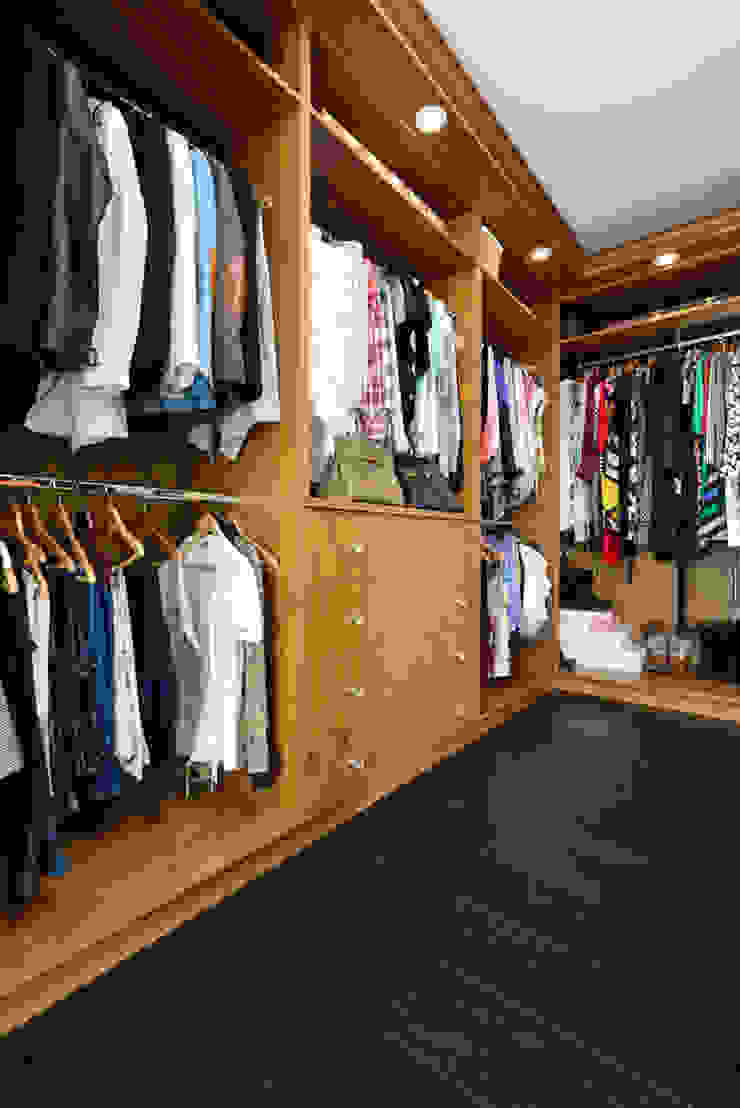 Bespoke Walnut Dressing Room Room Dressing roomAccessories & decoration