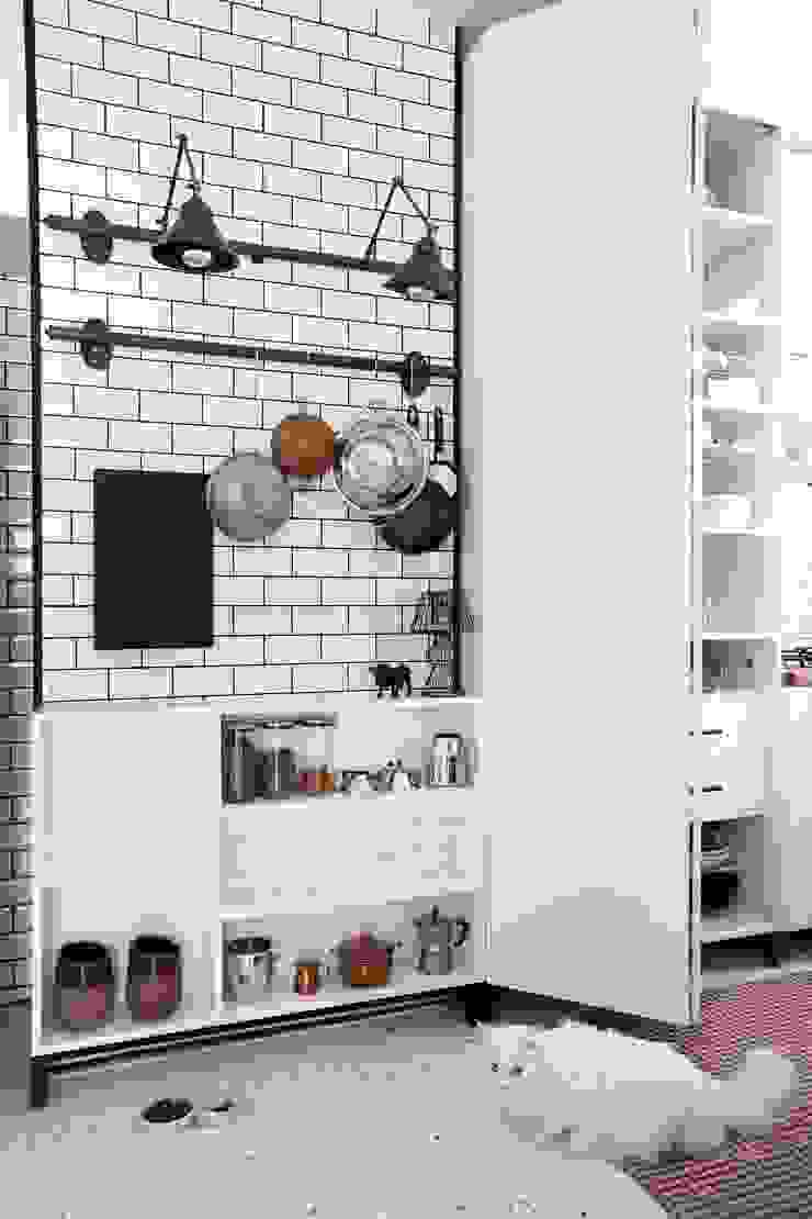 House S - S Evi, HANDE KOKSAL INTERIORS HANDE KOKSAL INTERIORS Industrial style kitchen