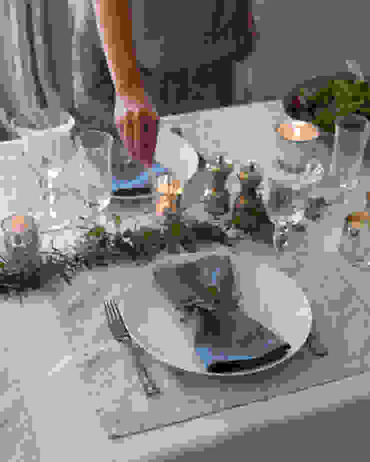 Winter Autumn 2014 The Linen Works Dining room