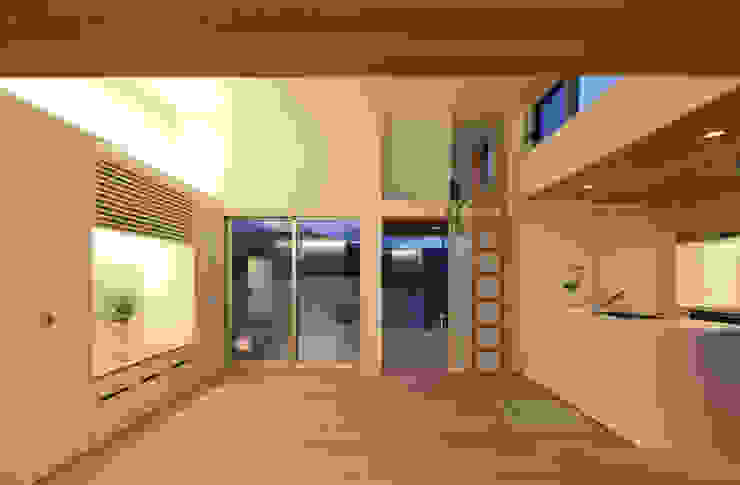 House in Heiwadai アトリエ スピノザ Rumah Modern
