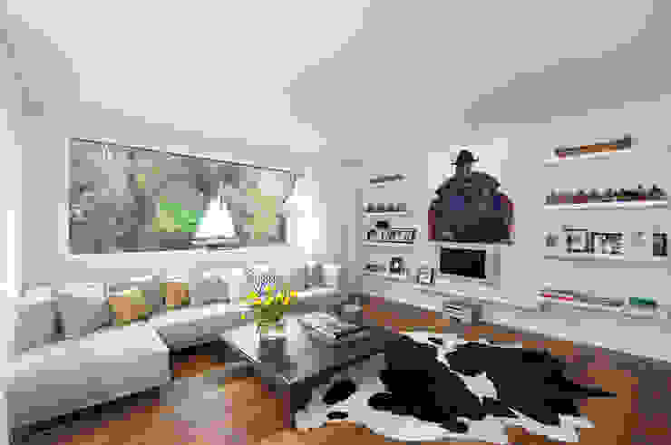 Cubus Projekt GmbH 모던스타일 거실