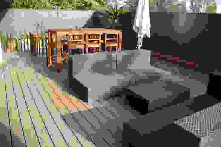 modern  by Grupo Boes, Modern   