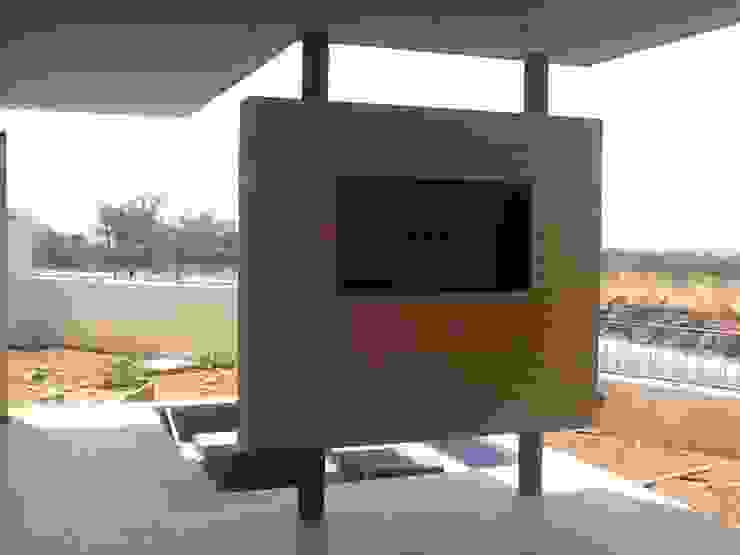 modern  door Grupo Boes, Modern   