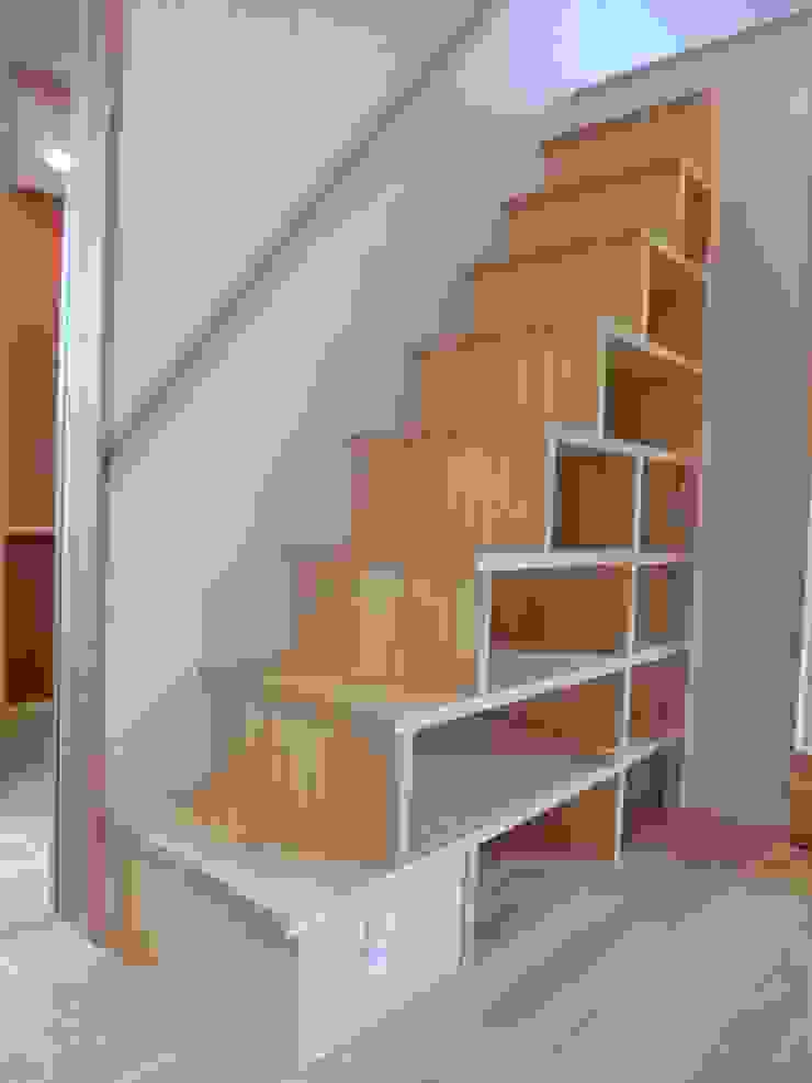 K+Yアトリエ一級建築士事務所 Eclectic style corridor, hallway & stairs