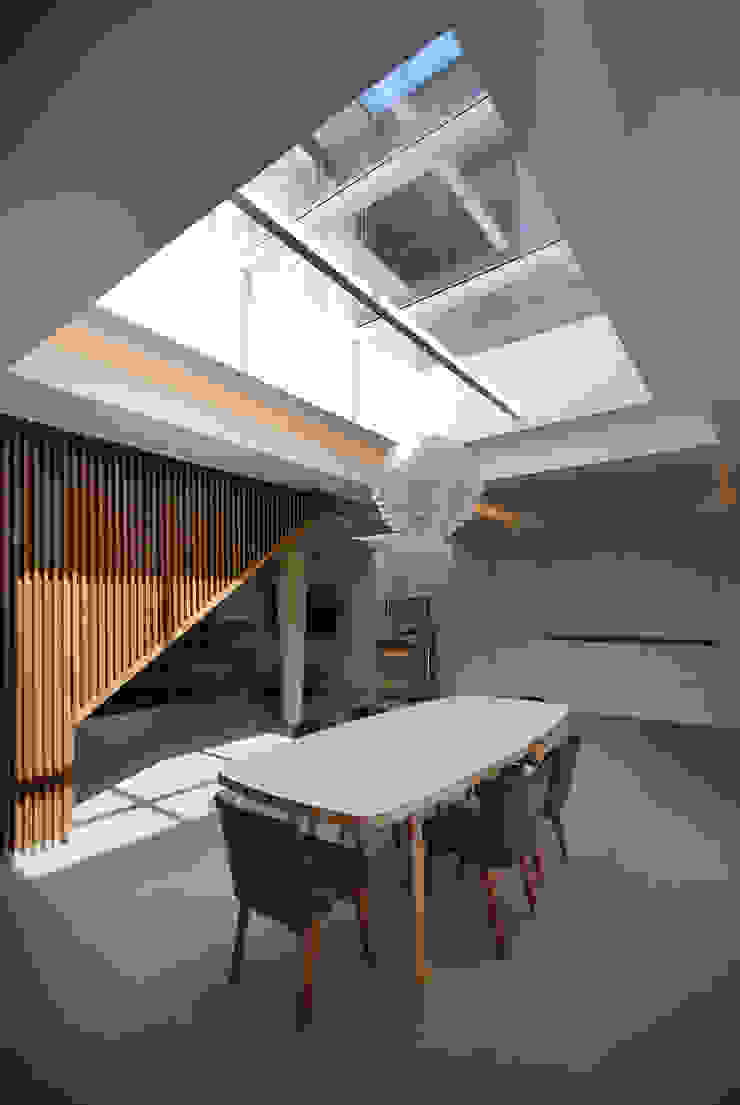 The Gables Patalab Architecture Salle à manger moderne