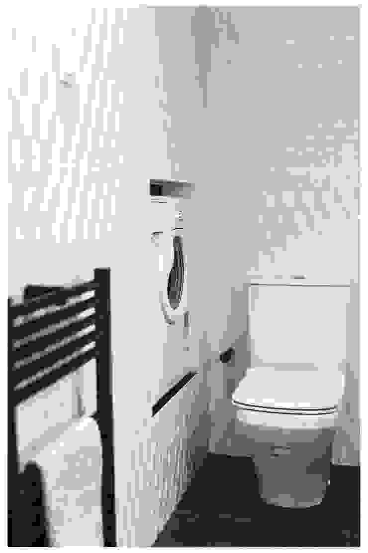 apartamento en dos alturas, MILL-HOUSE MILL-HOUSE Industrial style bathrooms