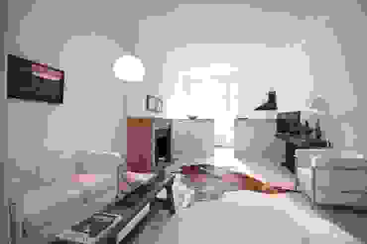 BRUSSELS HOME STAGING edit home staging Ausgefallener Multimedia-Raum