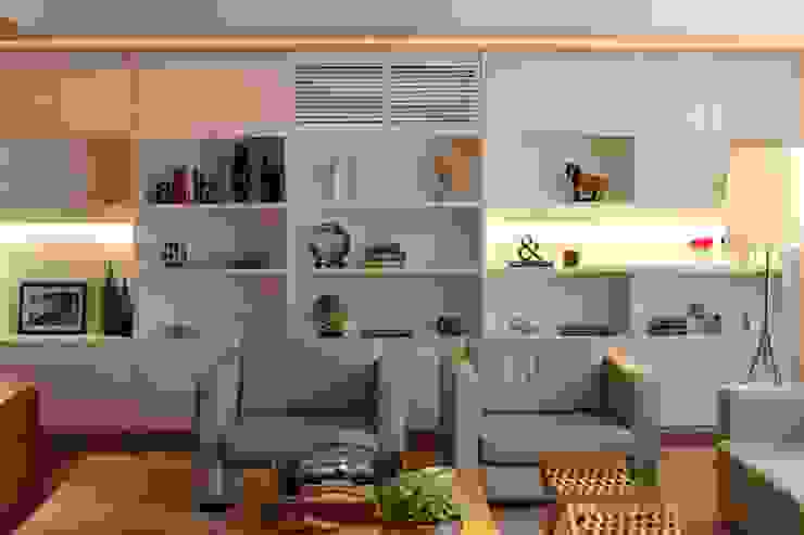 Apartamento Leblon Salas de estar modernas por Andréa Menezes & Franklin Iriarte Moderno