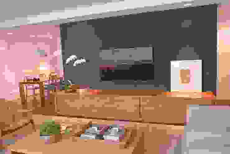 Apartamento Leblon Salas de estar modernas por Andréa Menezes & Franklin Iriarte Moderno