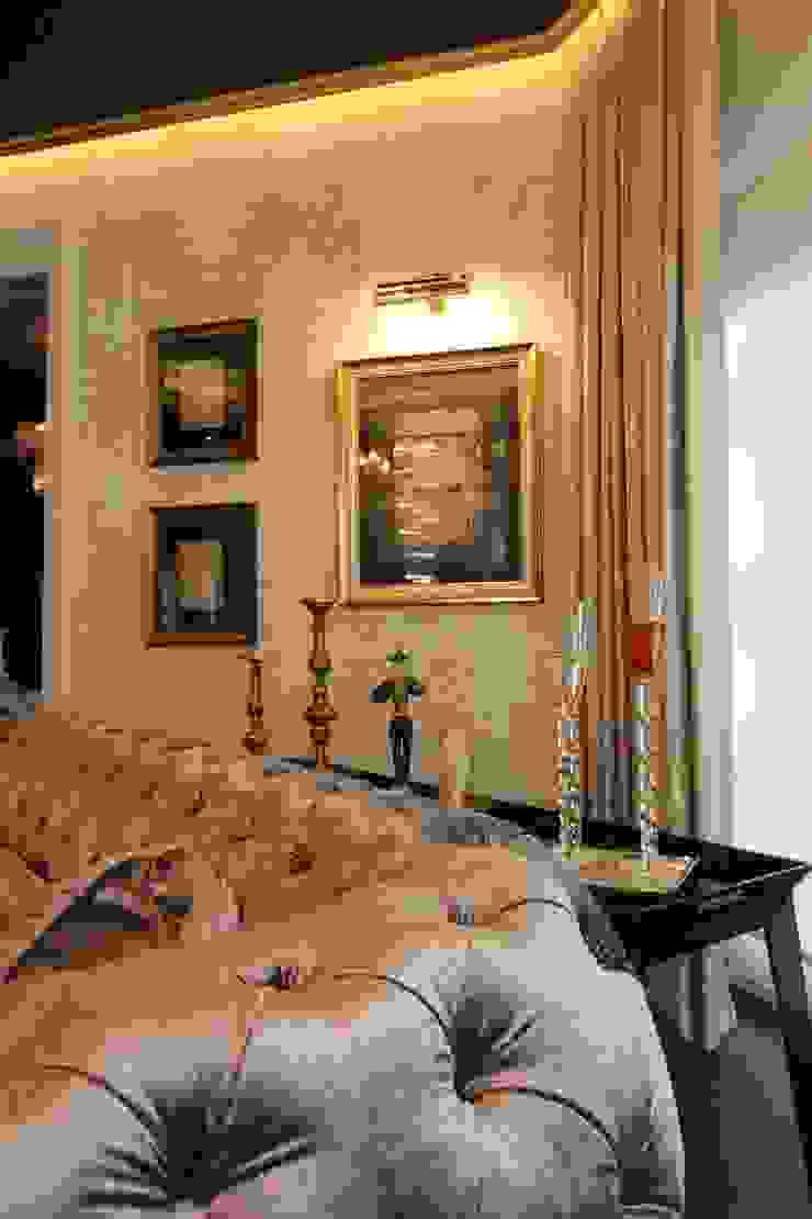 Contemporary Classical Villa in Kemer Golf & Country Orkun İndere Interiors Livings de estilo clásico