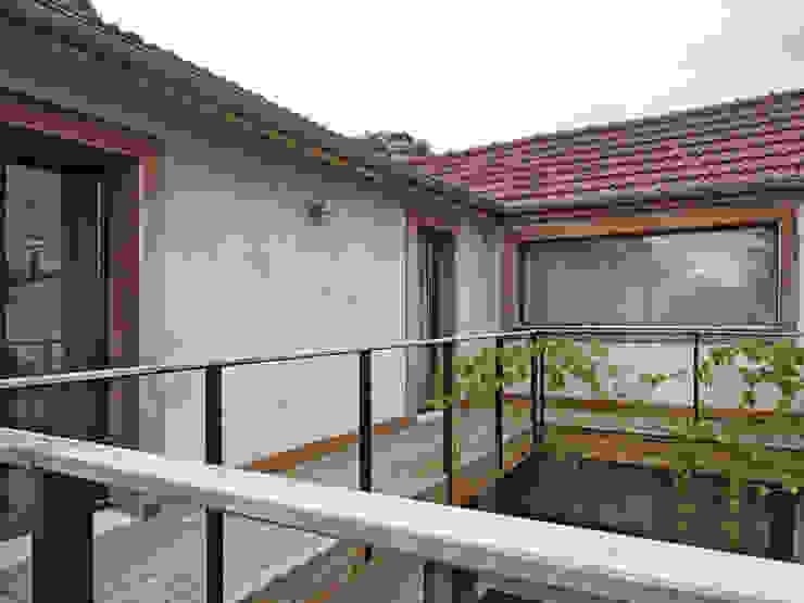 Remodelación de patio pequeño ¡con todo y árbol!