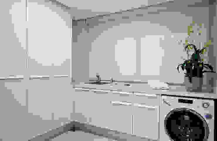 Descanso na cidade Cozinhas modernas por ArchDesign STUDIO Moderno