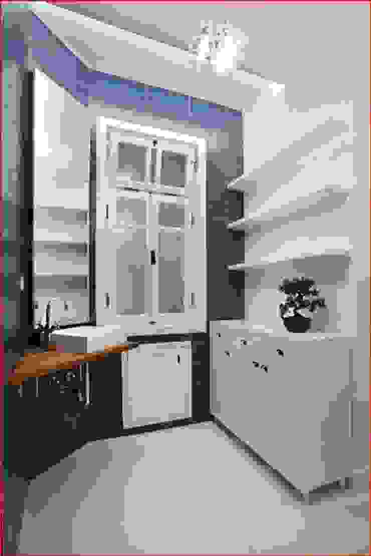 DICLE HOKENEK ARCHITECTURE Modern bathroom