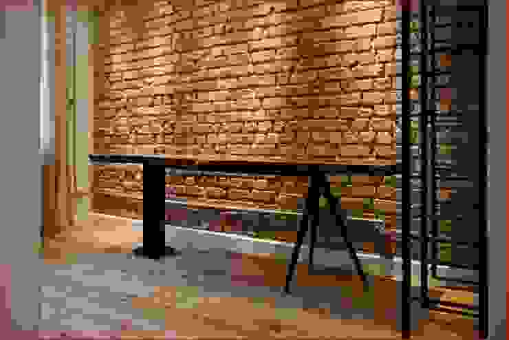 DICLE HOKENEK ARCHITECTURE Nursery/kid's roomDesks & chairs