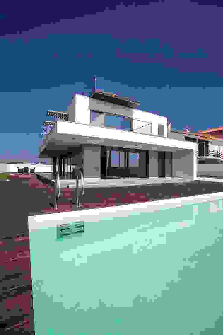 Casa VA Casas modernas por Atelier d'Arquitetura Lopes da Costa Moderno