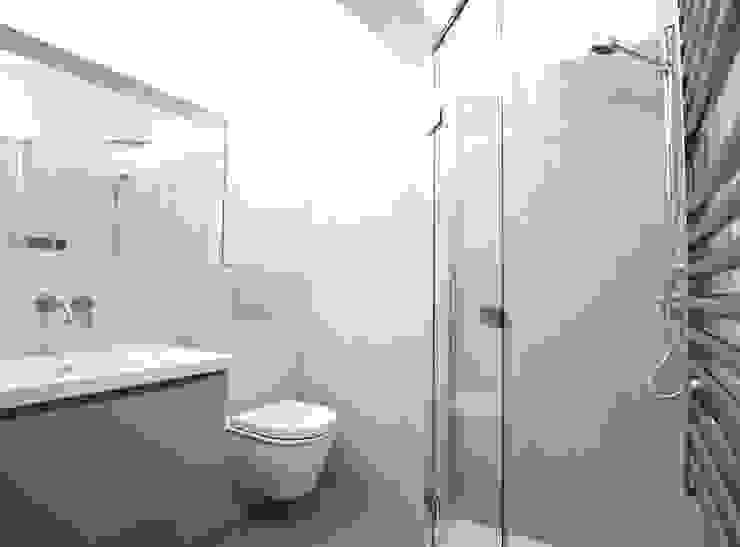 City Pied a Terre Minimalist bathroom by Black and Milk | Interior Design | London Minimalist