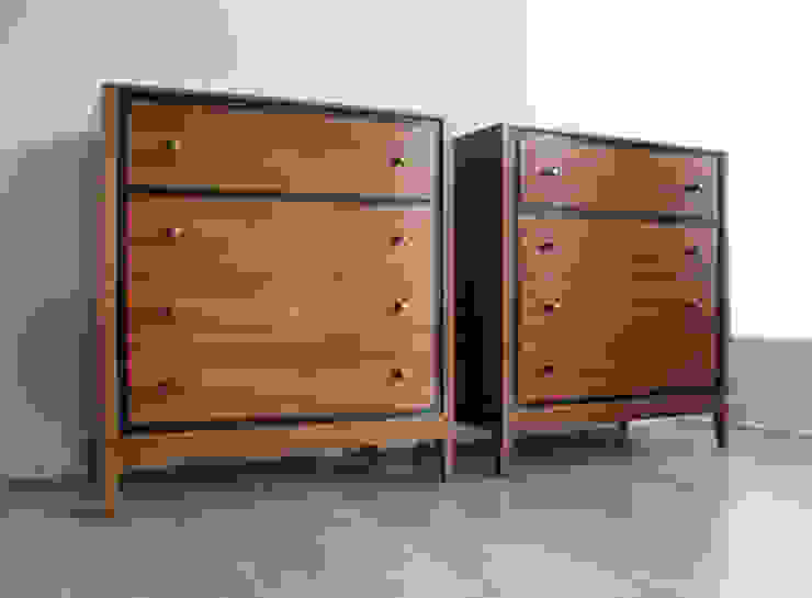 Pair of 1960s Heals 'his and hers' chest of drawers Funky Junky 침실옷장 & 벽장