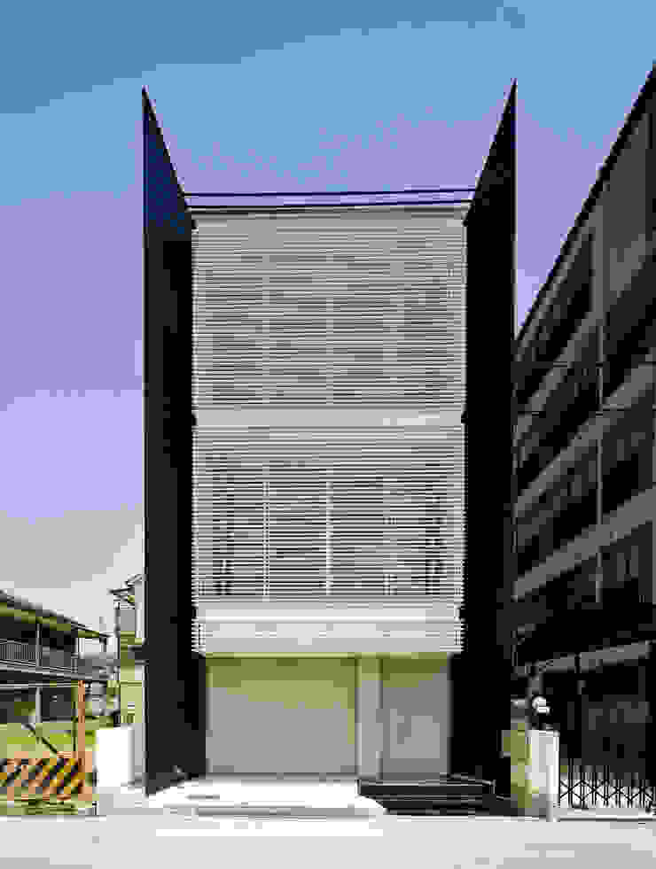 岩井文彦建築研究所 Rumah Gaya Eklektik