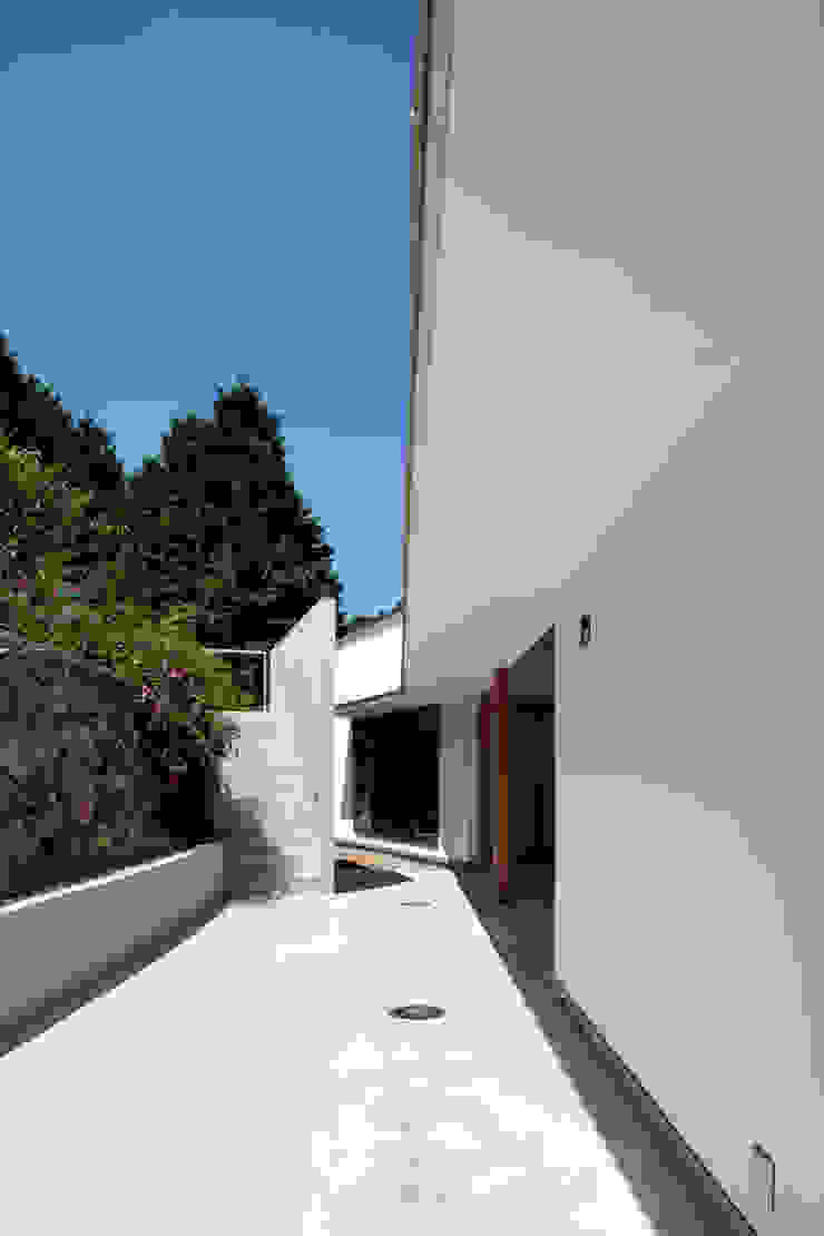 長谷雄聖建築設計事務所 Modern Houses