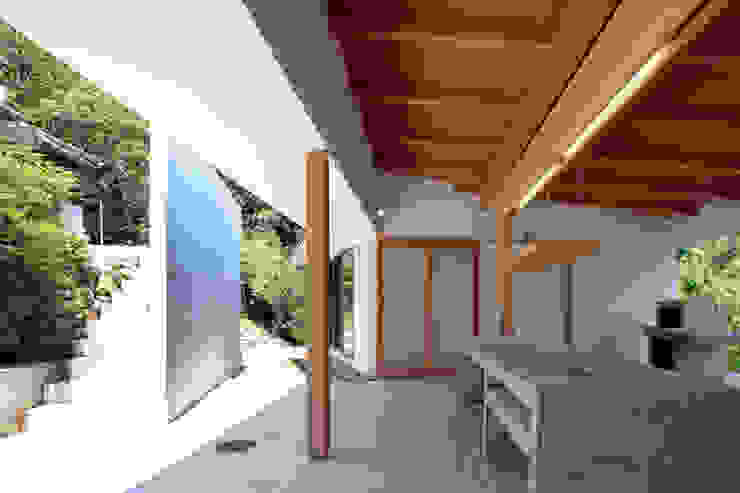 長谷雄聖建築設計事務所 Modern Kitchen