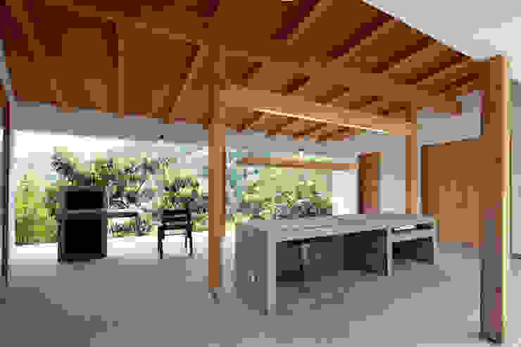 長谷雄聖建築設計事務所 Modern Kitchen