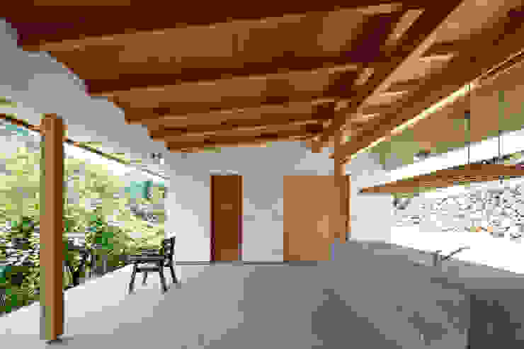 長谷雄聖建築設計事務所 Modern Kitchen