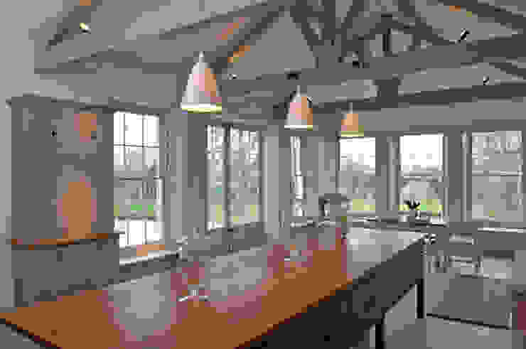 Property Renovation Hartley Quinn WIlson Limited Dapur Klasik