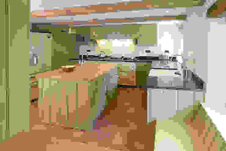 Projects / Kitchens Hartley Quinn WIlson Limited Кухня