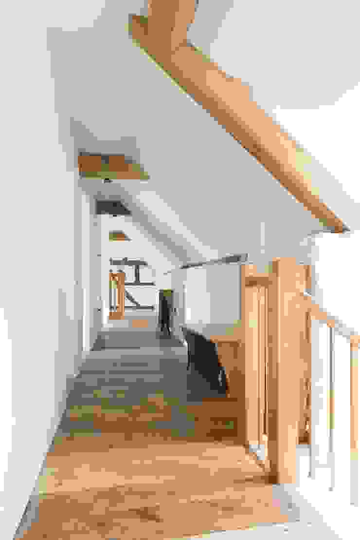 Projects / Kitchens Hartley Quinn WIlson Limited Коридор