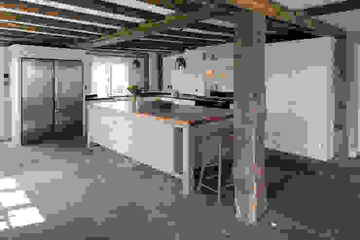 Projects / Kitchens Hartley Quinn WIlson Limited Кухня