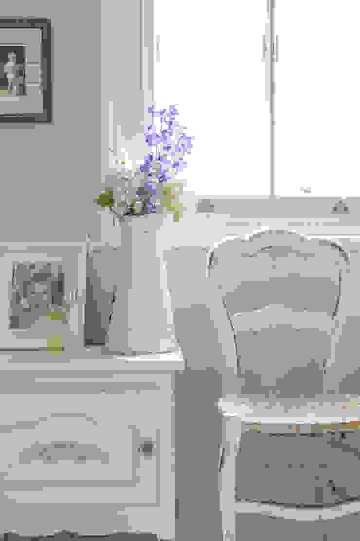 Queens Park House por Honeybee Interiors Moderno