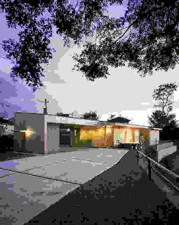 ㈱ライフ建築設計事務所 Modern houses