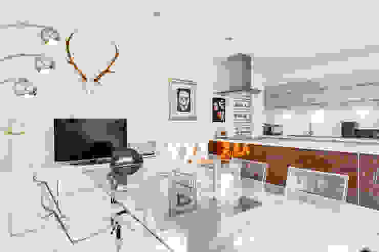 Queens Park House Cozinhas modernas por Honeybee Interiors Moderno