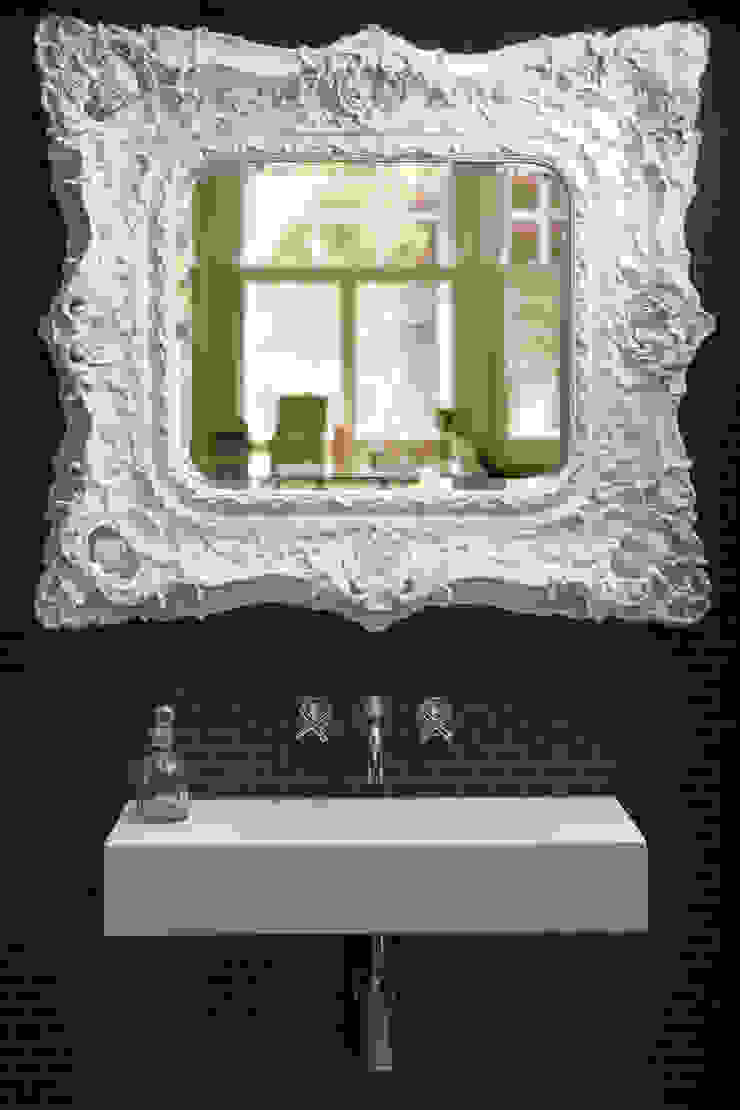 Queens Park House Banheiros modernos por Honeybee Interiors Moderno