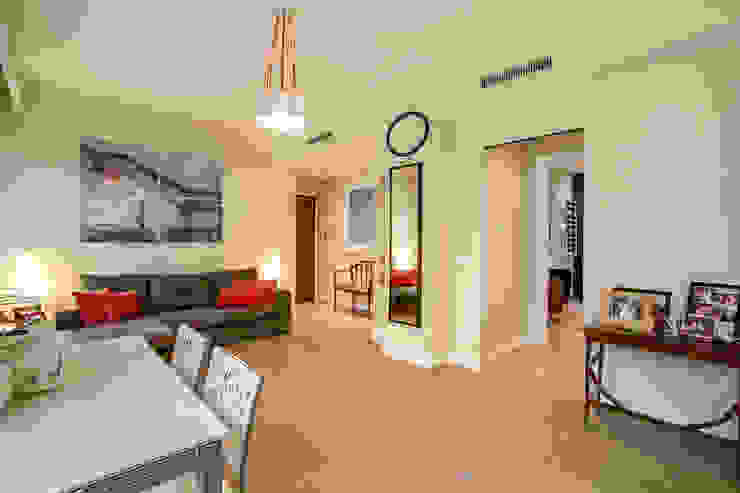 MOB ARCHITECTS Modern Living Room