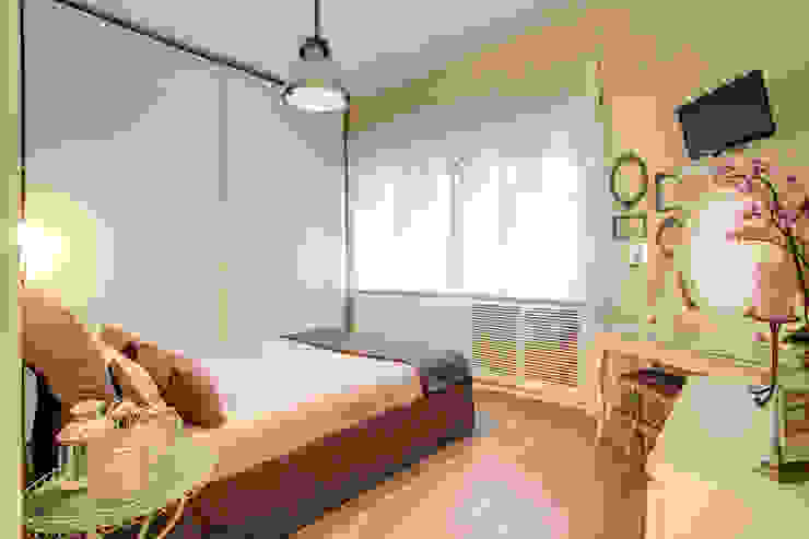 MOB ARCHITECTS Modern Bedroom