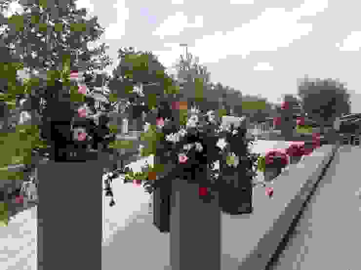 Allestimento giardino estivo locale pubblico di giardini ...