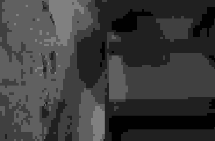 supercake Modern corridor, hallway & stairs