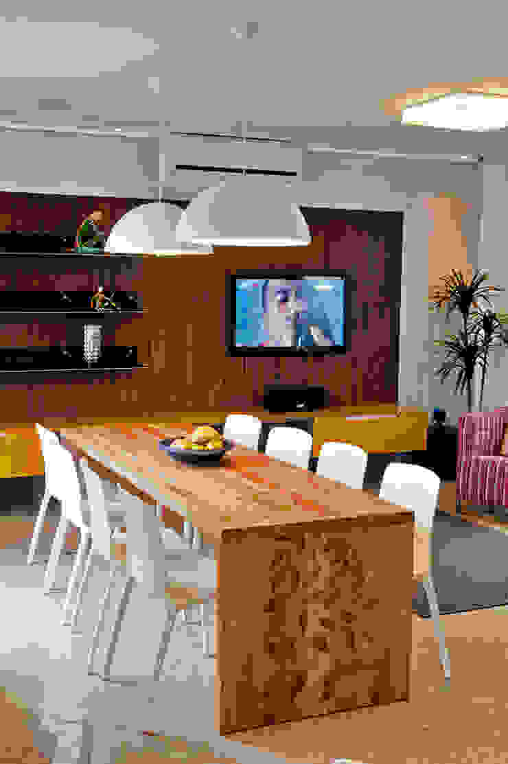 Residência Pruner, ArchDesign STUDIO ArchDesign STUDIO Rustic style dining room